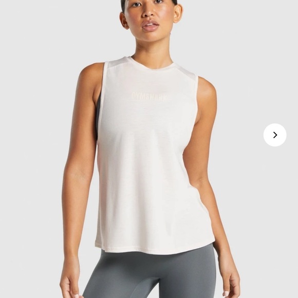 GYMSHARK CAMO GRAPHIC TANK - Picture 1 of 3